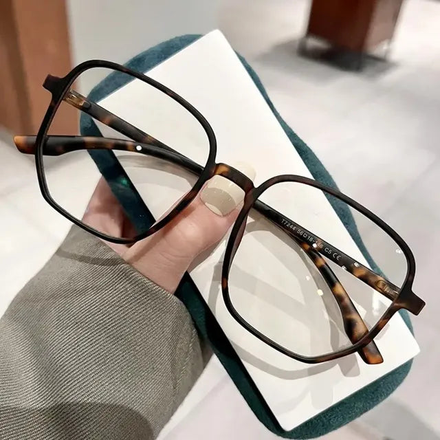 Vintage Square
