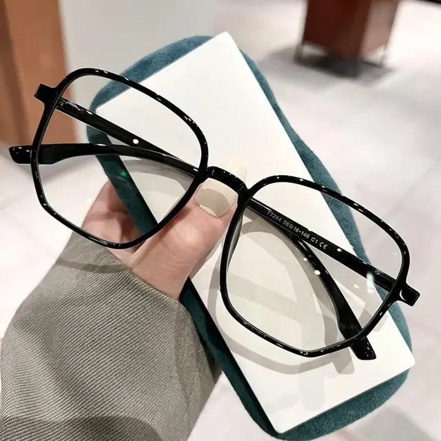 Vintage Square